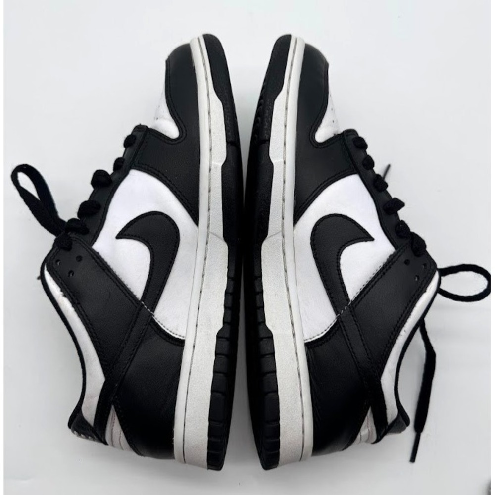 Nike Dunk Low Panda Size 7Y / Women's 8.5 Black White CW1590-100 Grade School